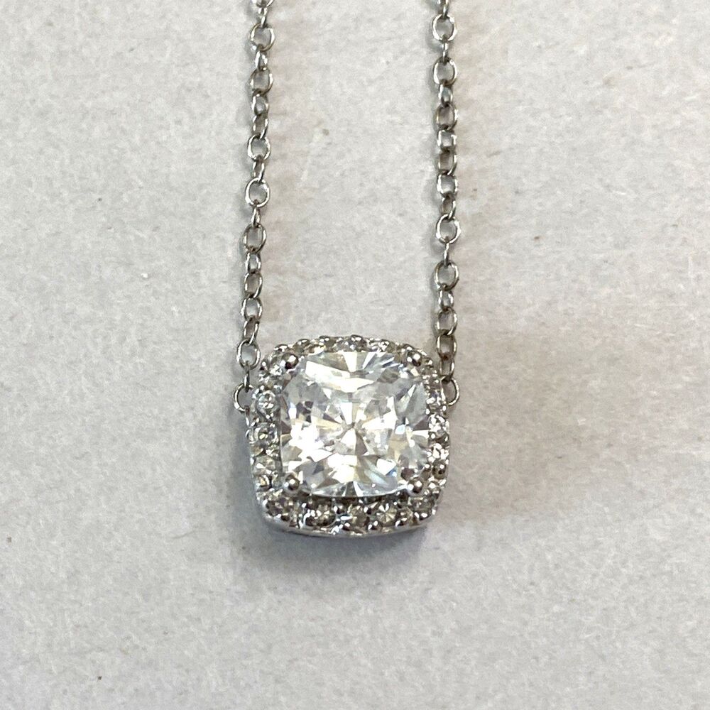VintageATI CN 925 Sterling Silver Pendant Chain Necklace Love Friendship Evening